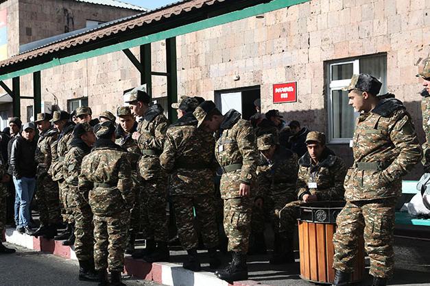 Правительство Армении утвердило сроки зимнего призыва в армию