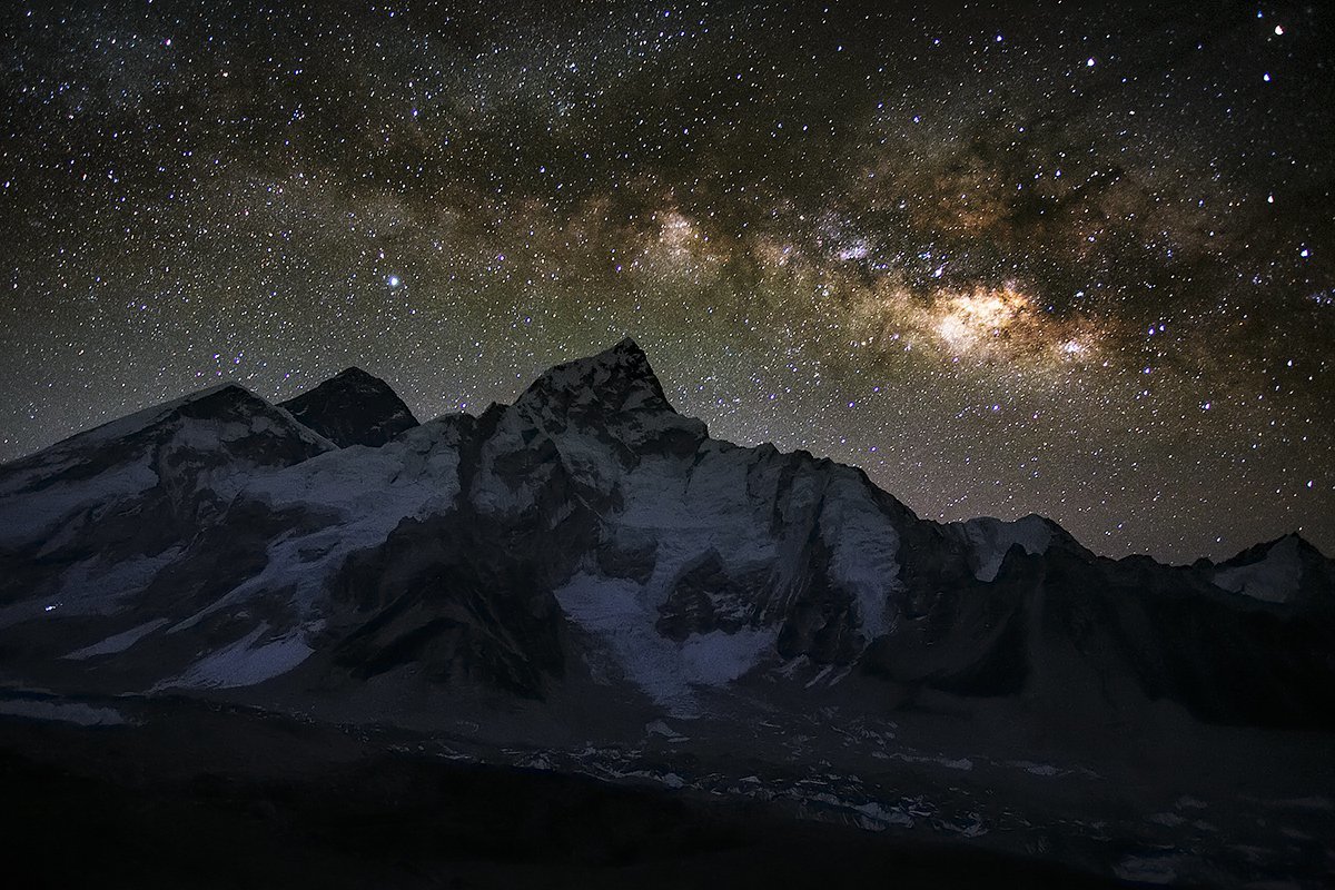 80% людей не видят настоящего неба: ученые показали, где на Земле еще можно увидеть звезды