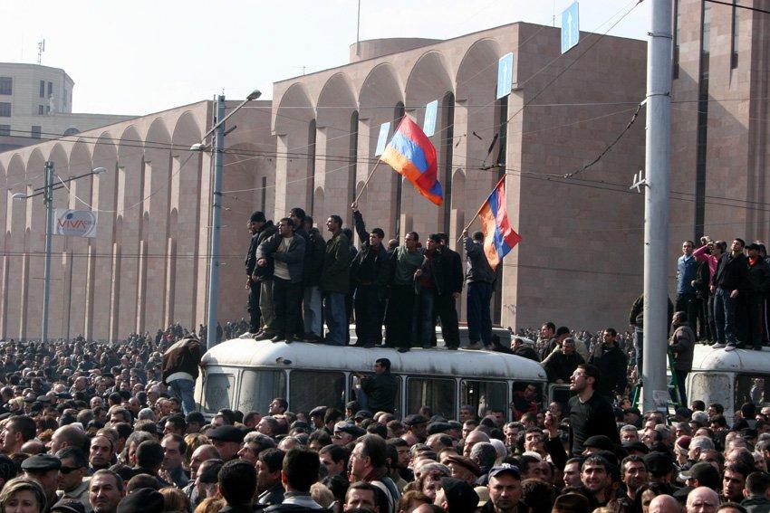 Այսօր Հայաստանի կորսված գարնան 10-րդ տարելիցն է