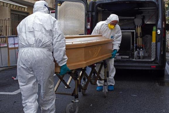 Минздрав Италии объяснил высокую смертность во время пандемии коронавируса: Bloomberg