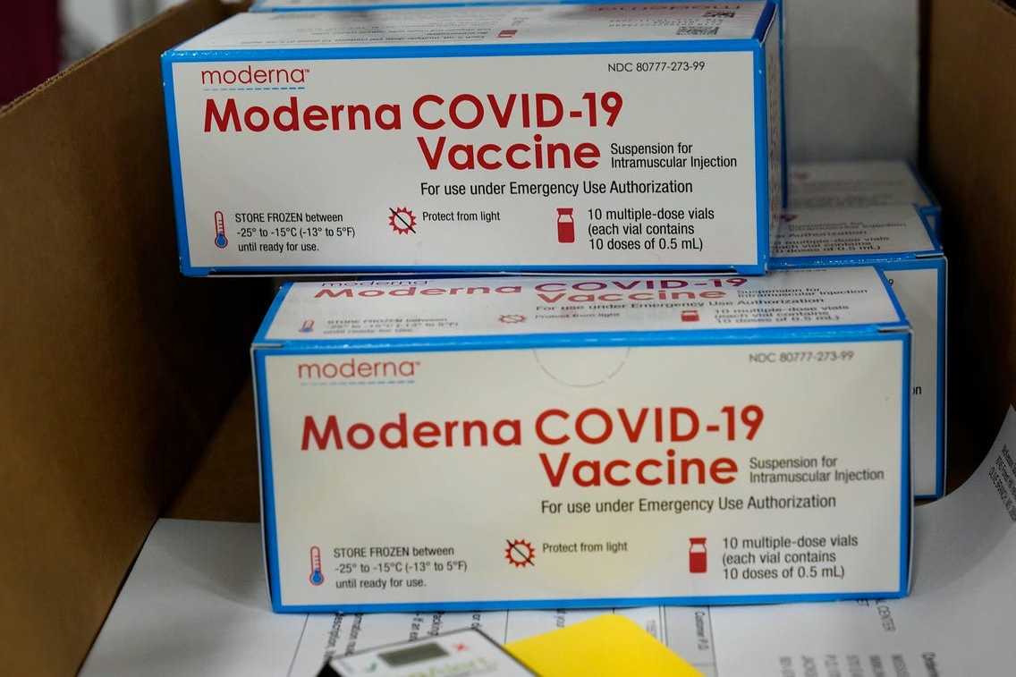 В медучреждения США начали поставлять первые партии вакцины Moderna