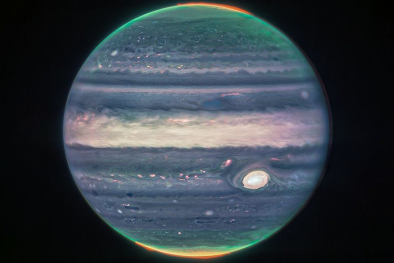 Телескоп «Джеймс Уэбб» показал Юпитер, каким мы его раньше не видели