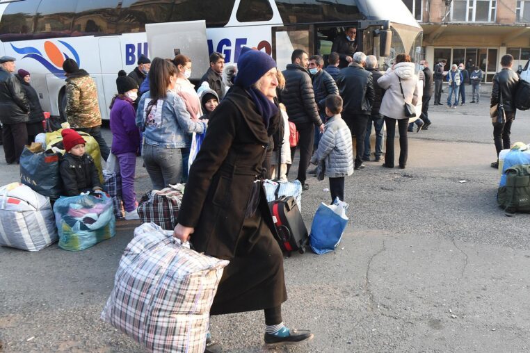 МККК продолжит свою программу финансовой помощи вынужденным переселенцам из Арцаха