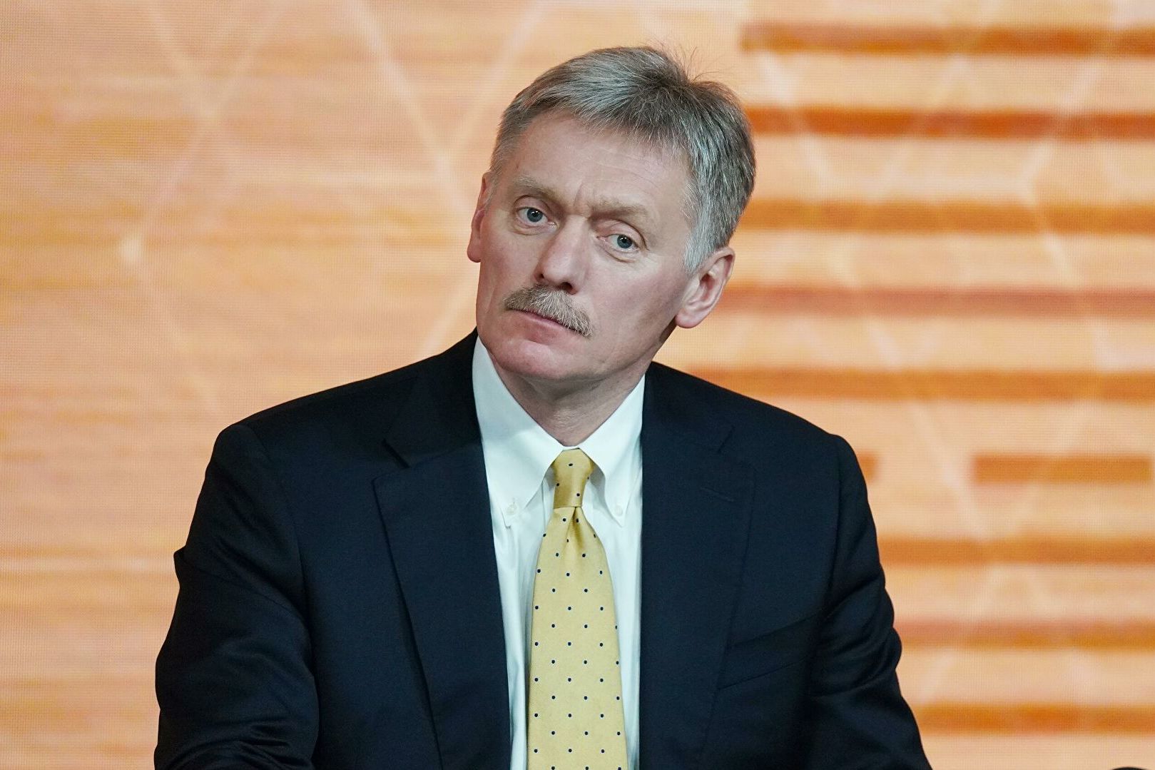 Пока нет ответа на размещение российских миротворцев в Карабахе. Песков