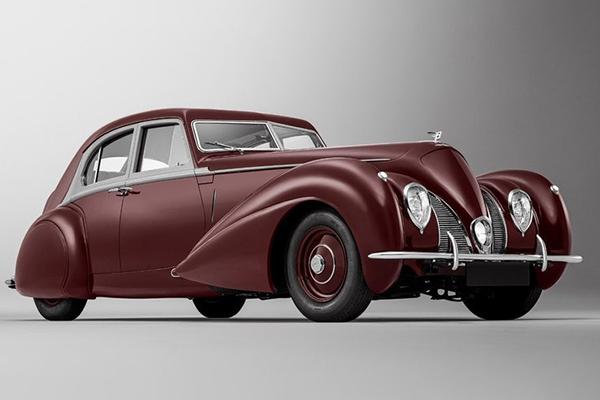 Bentley воссоздала уникальный автомобиль Corniche 1939 года, который был утерян во время Второй мировой войны