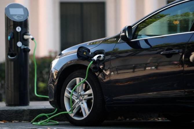 Впервые в истории: мировые продажи электромобилей упали после того, как Китай сократил субсидирование их покупок