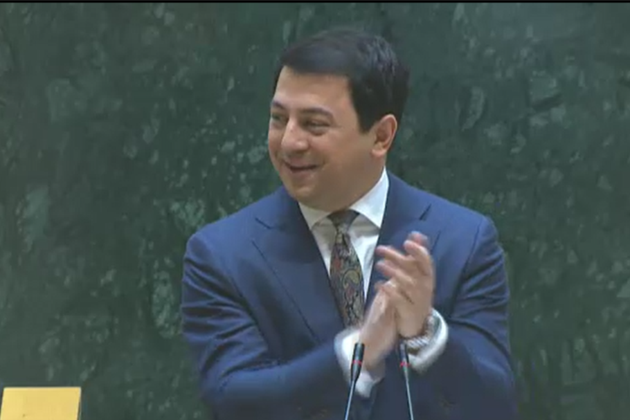В парламенте Грузии во время выступления спикера зазвучал гимн СССР