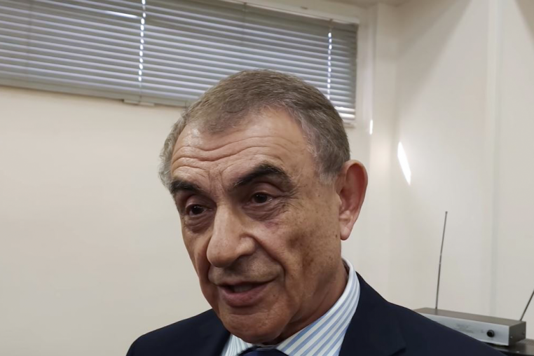 Ինչպես է իրեն զգում ՄԻԱՎ-ով վարակված փոքր աղջիկը