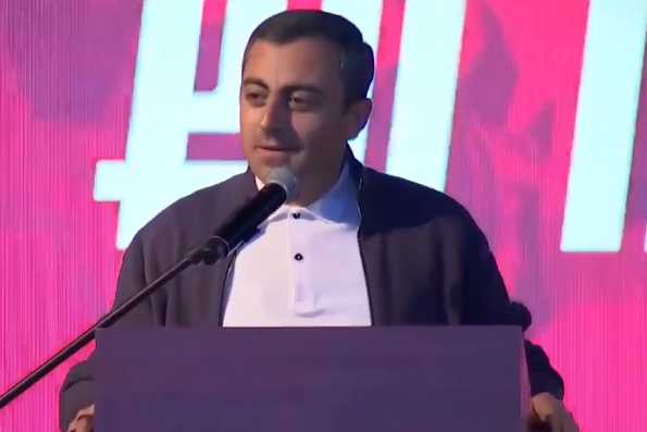 «Հիմար մեկնաբանություններին արձագանքելու նպատակ և ժամանակ չունեմ։ Ժամանակն ամեն մեկին և ամեն ինչ իր տեղը կդնի»․ Սաղաթելյան
