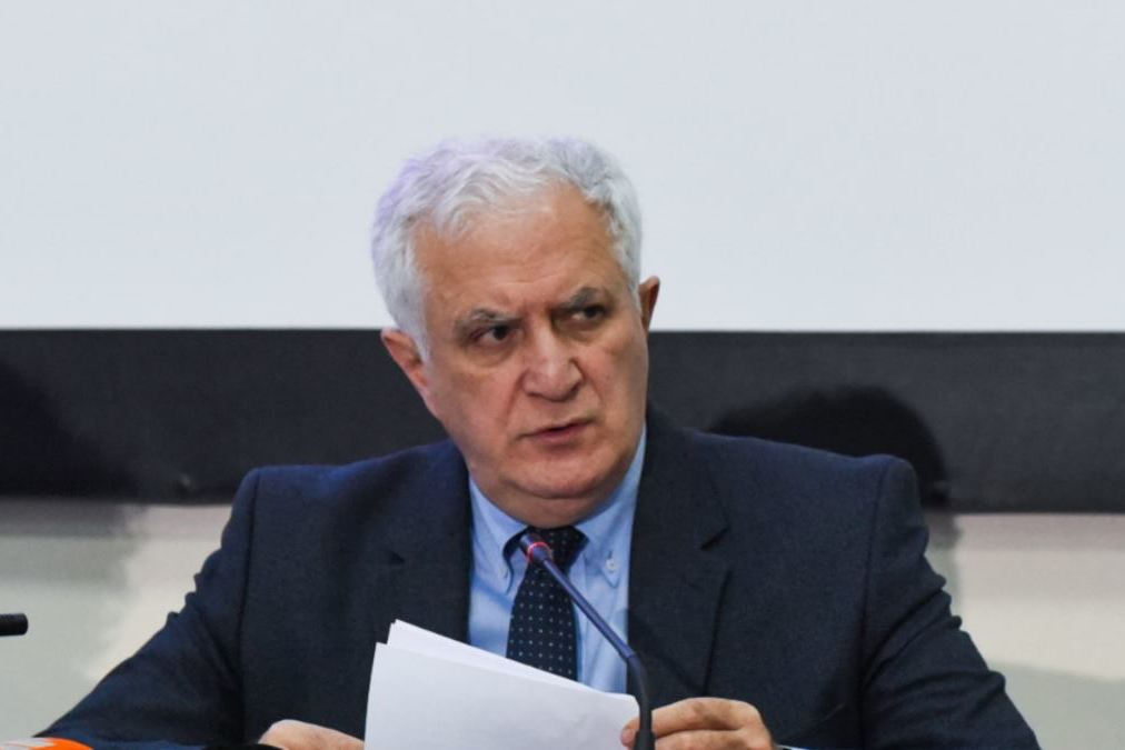 В Грузии сложная эпидемиологическая ситуация – Амиран Гамкрелидзе