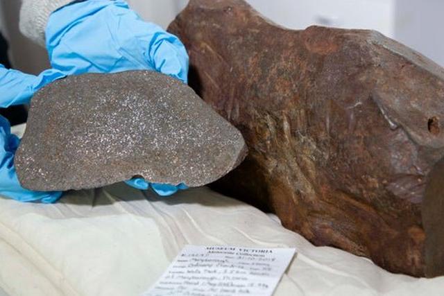 Найденный австралийцем «золотой самородок» оказался редким метеоритом