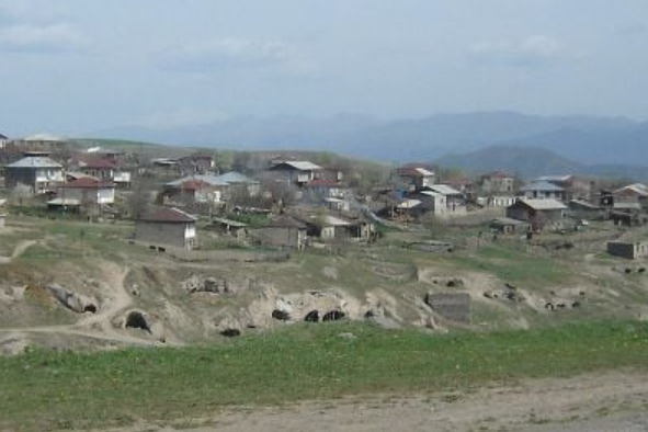 Азербайджанские ВС ранили мирного жителя армянского села Тех