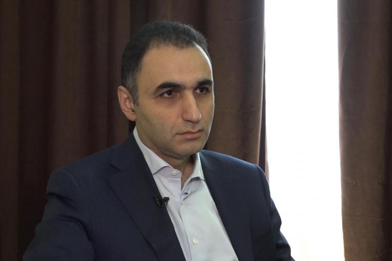 «Հայաստանում բանկային համակարգի զարգացումը կարող է հետ ընկնել տասնյակ տարիներով, ինչը կզգանք ավելի թանկ վարկերի, ավանդների կորստի տեսքով»․ Չալաբյանը՝ կառավարության որոշման մասին