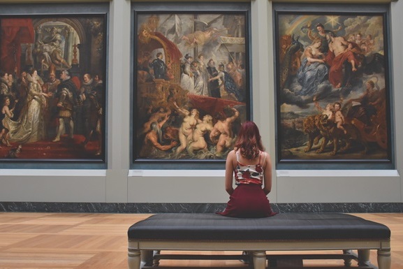 Лечить стресс искусством: брюссельские врачи будут назначать пациентам посещение музеев 