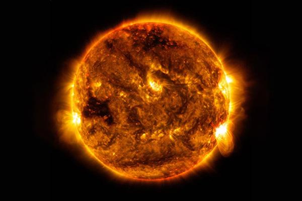 Ученые выдвинули новую гипотезу о главной тайне Солнца: ее еще предстоит подтвердить с помощью космического аппарата