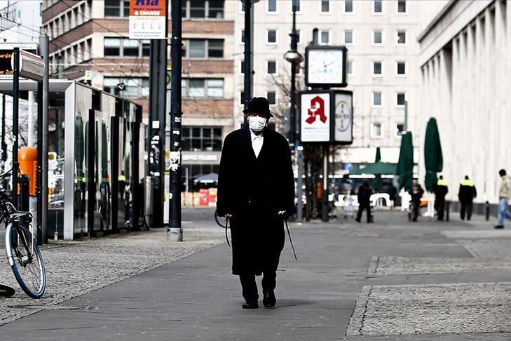 Германия постепенно возвращается к нормальной жизни