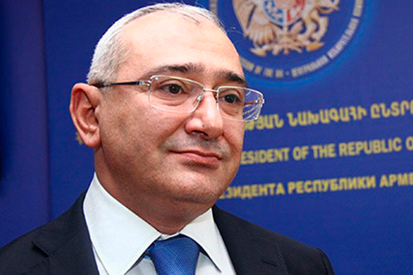 Тигран Мукучян: Выборы в Армении проходят нормально