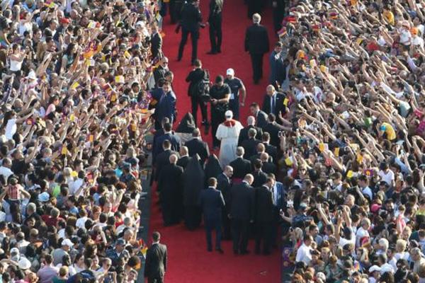 Все католические страны после визита Папы Римского признают Геноцид армян