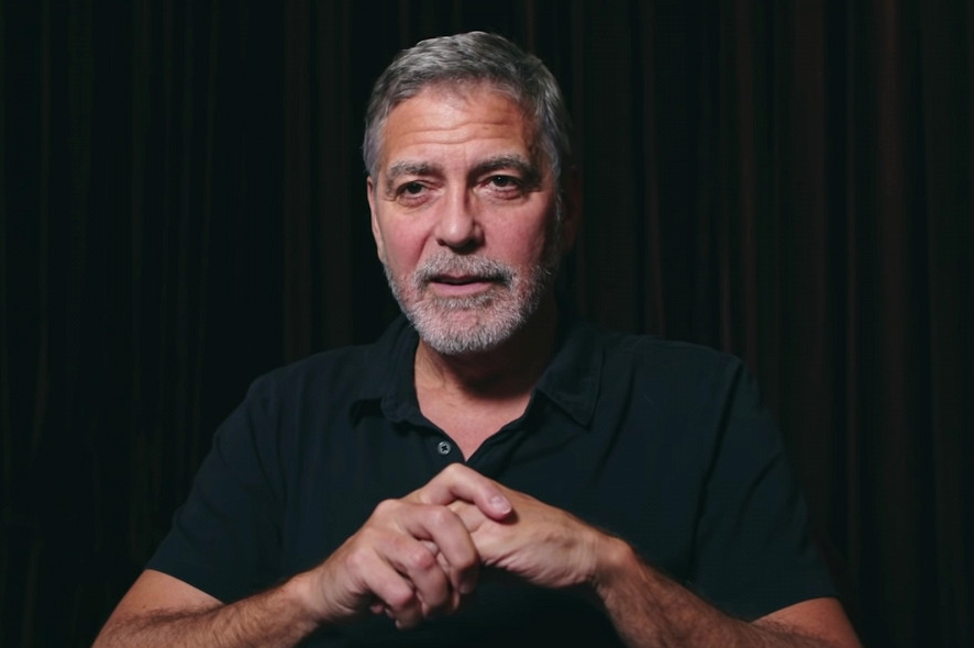 Джордж Клуни выступит в качестве режиссера сериала «The Department» — англоязычного ремейка французского политического триллера «Бюро»