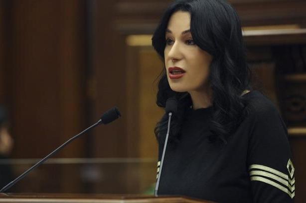 «Իմ քայլը»-ը Զոհրաբյանին զրկեց ԱԺ մարդու իրավունքների հանձնաժողովի նախագահի պաշտոնից. պատգամավորը կդիմի ՍԴ
